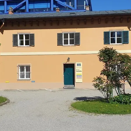 Apartman Blue Flat By Grazrentals Location & Free Parking