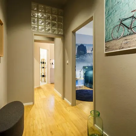 Blue Flat By Grazrentals Location & Free Parking Apartman Graz