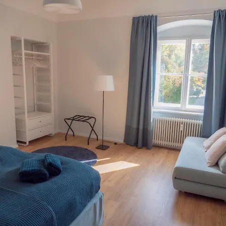 Apartman Blue Flat By Grazrentals Location & Free Parking