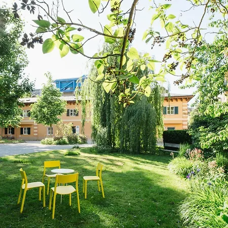 Διαμέρισμα Blue Flat By Grazrentals Location & Free Parking